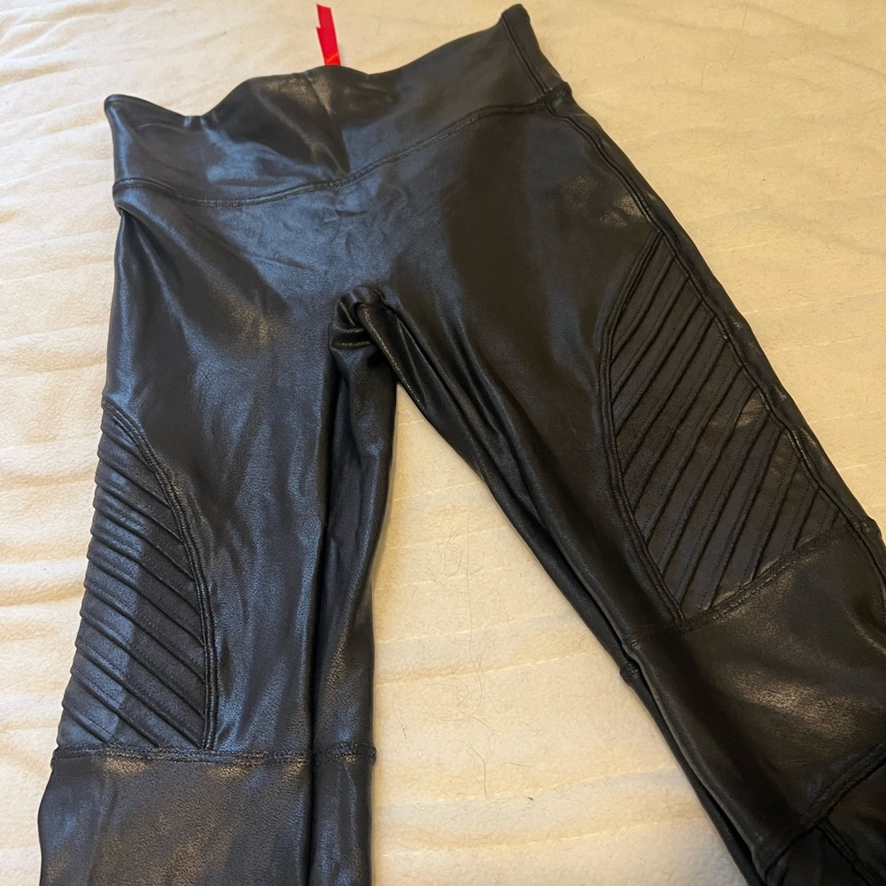 Spanx Womens Moto Ponte High Waisted Leggings Black Faux Leather XS - Picture 5 of 8